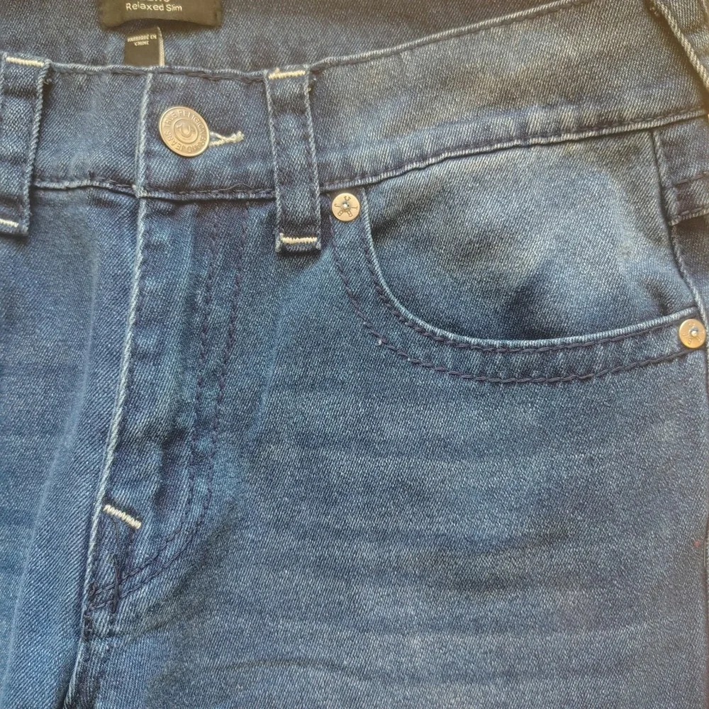True Religion Geno Relaxed Slim Jeans Mens 33x32 Big T Flap‎ Medium Rustic Barn